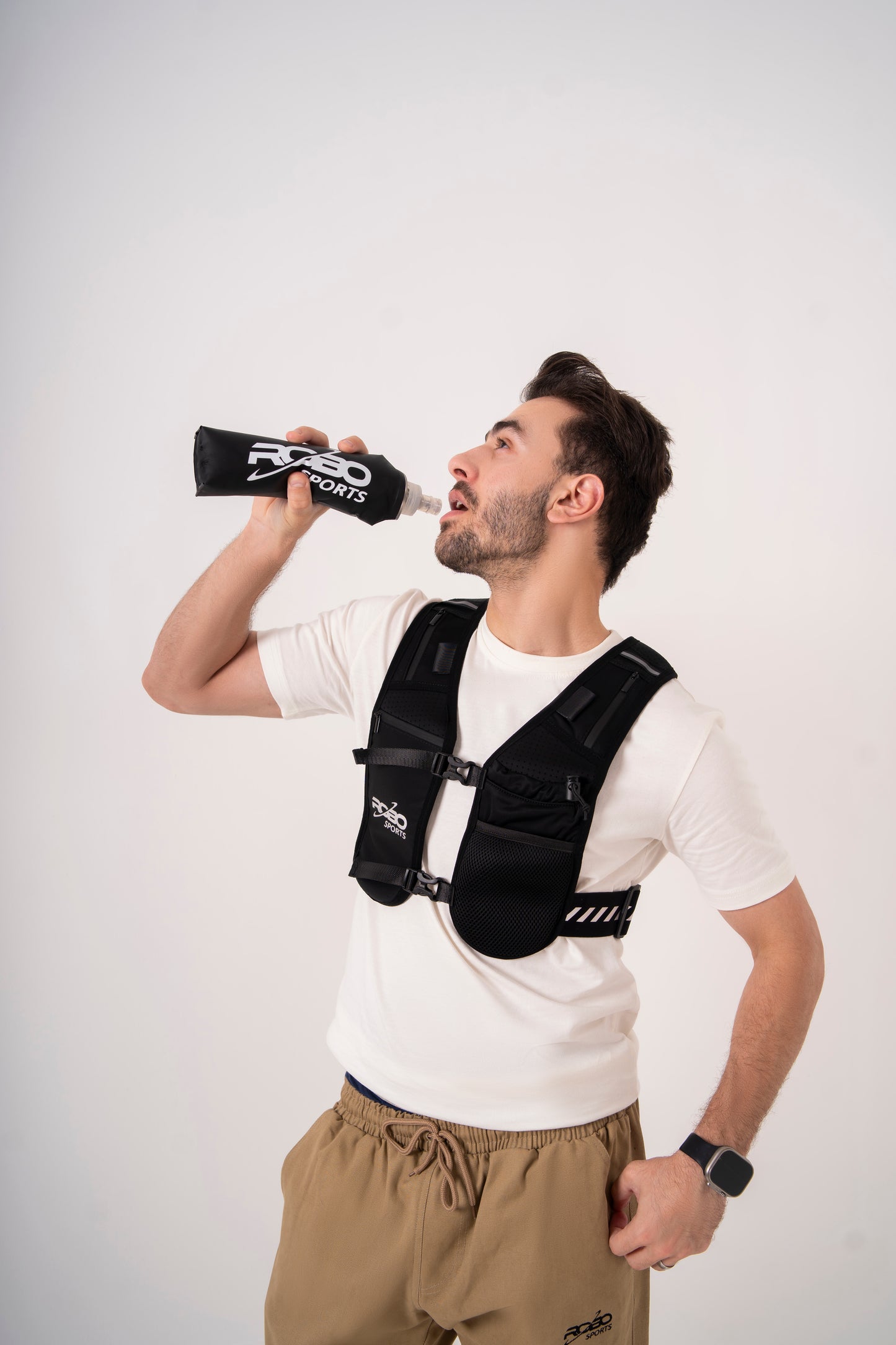 Running Vest with Water Bottle and Towel - Adjustable Unisex Reflective Vest with Phone Holder and Storage
